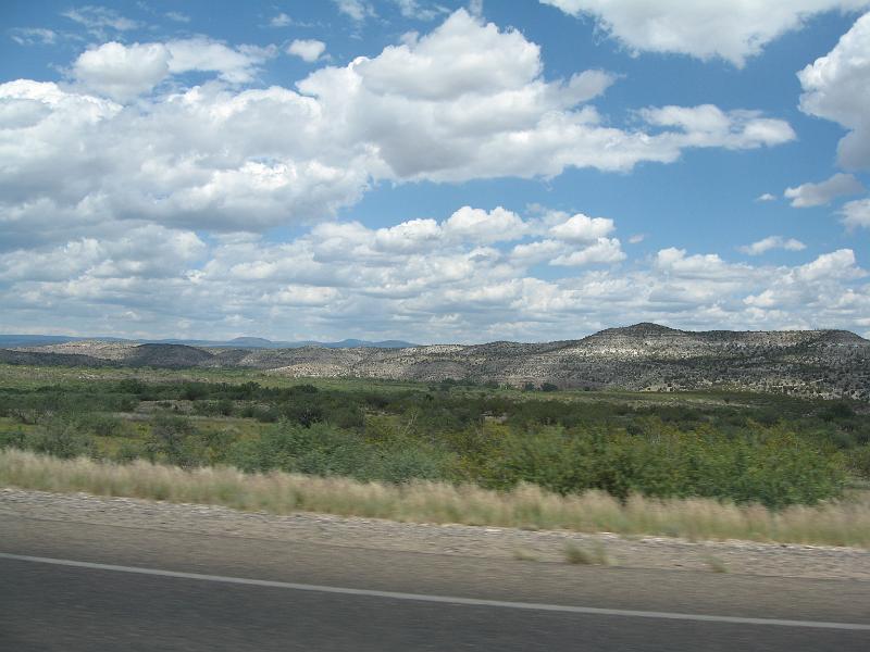 Tonto Natural Bridge 002.jpg